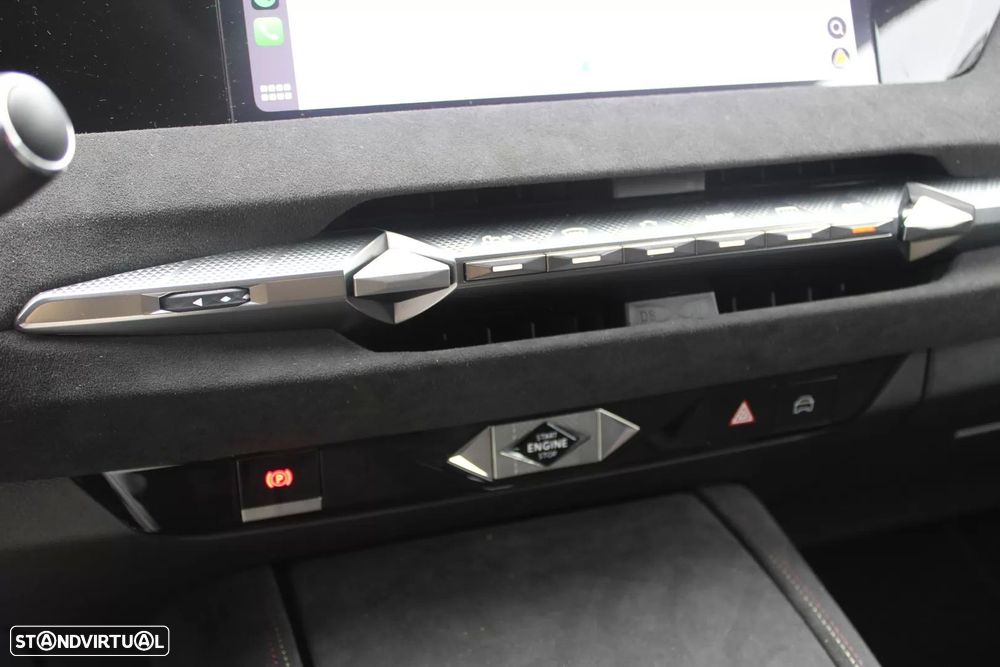 DS DS4 1.2 PureTech Performance Line EAT8 - 36