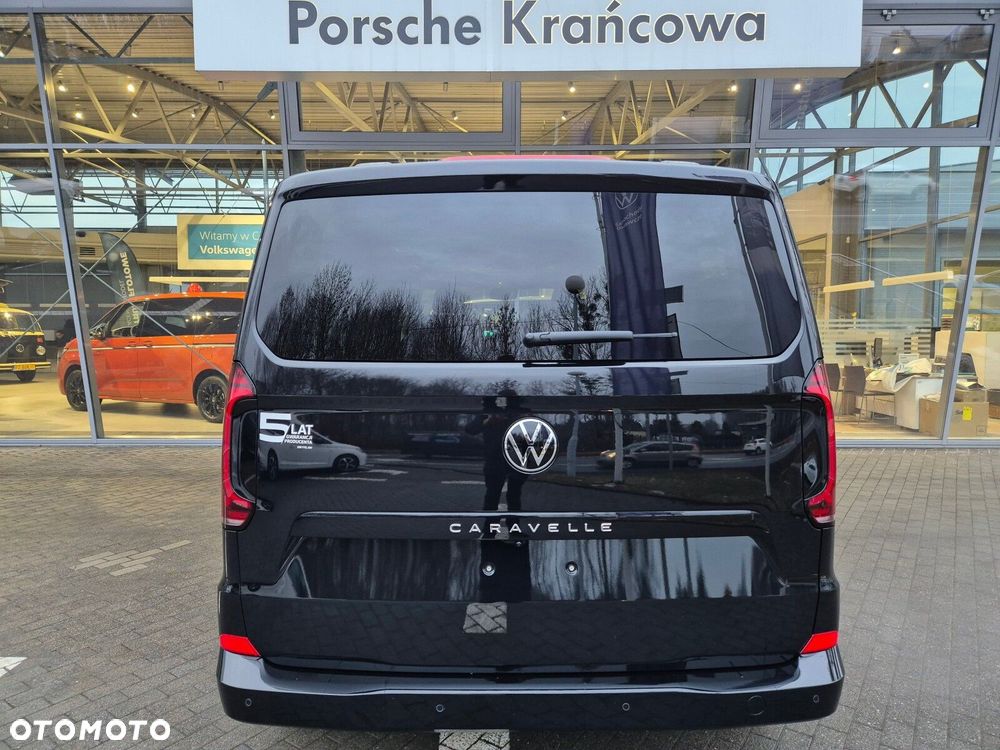 Volkswagen Nowa Caravelle Caravelle Style silnik: 2,0 l TDI 170 KM / skrzynia biegów: 8-biegowa automatyczna rozstaw osi: 3500 mm - 7