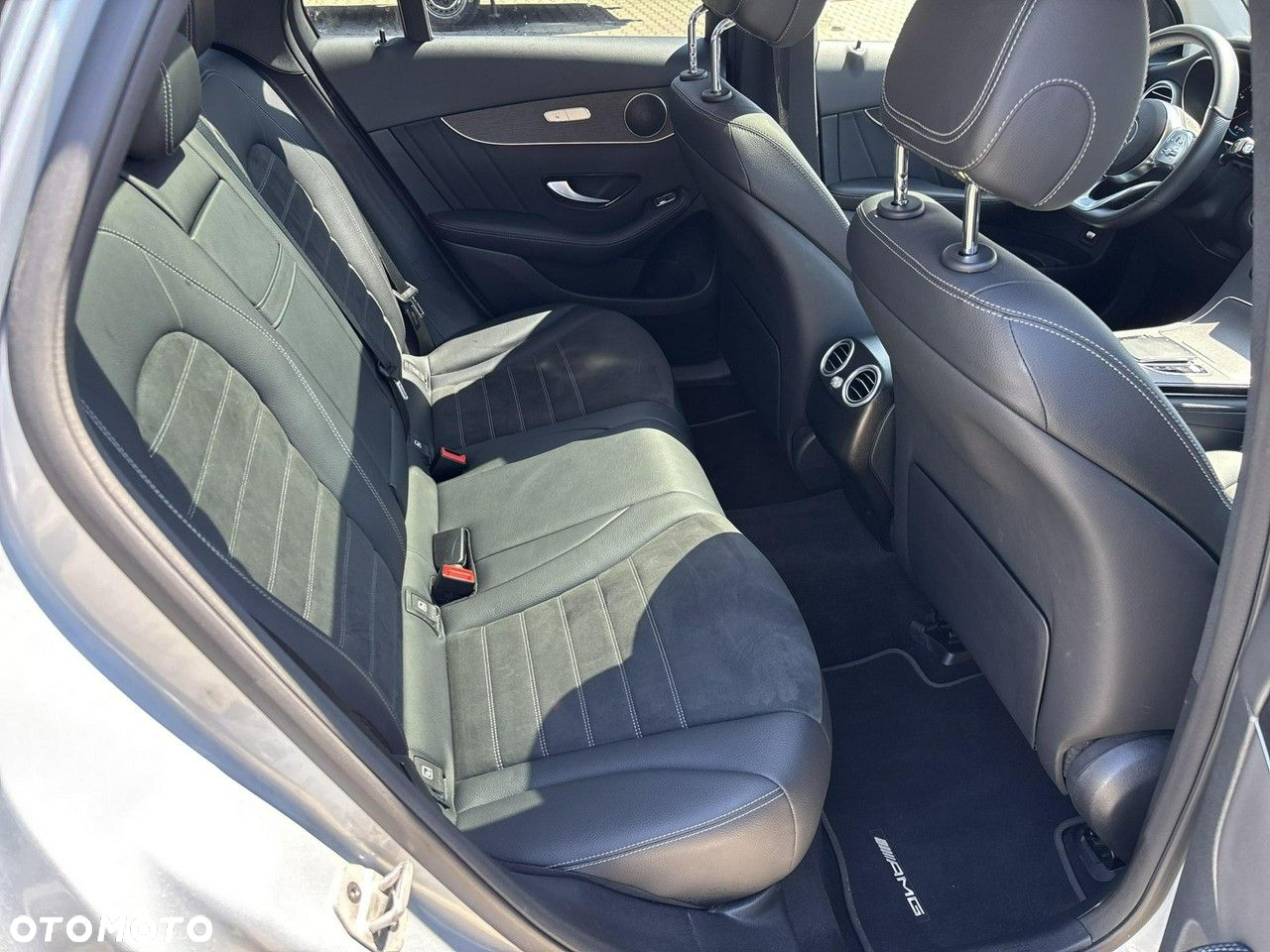 Mercedes-Benz GLC - 17