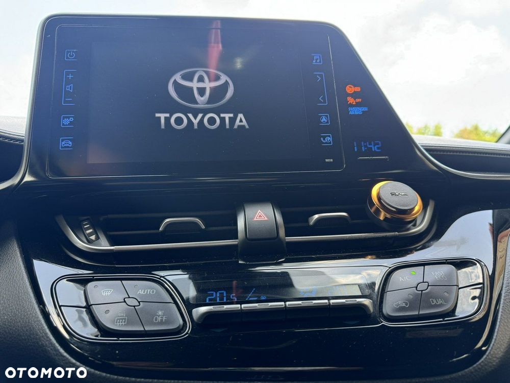 Toyota C-HR - 13
