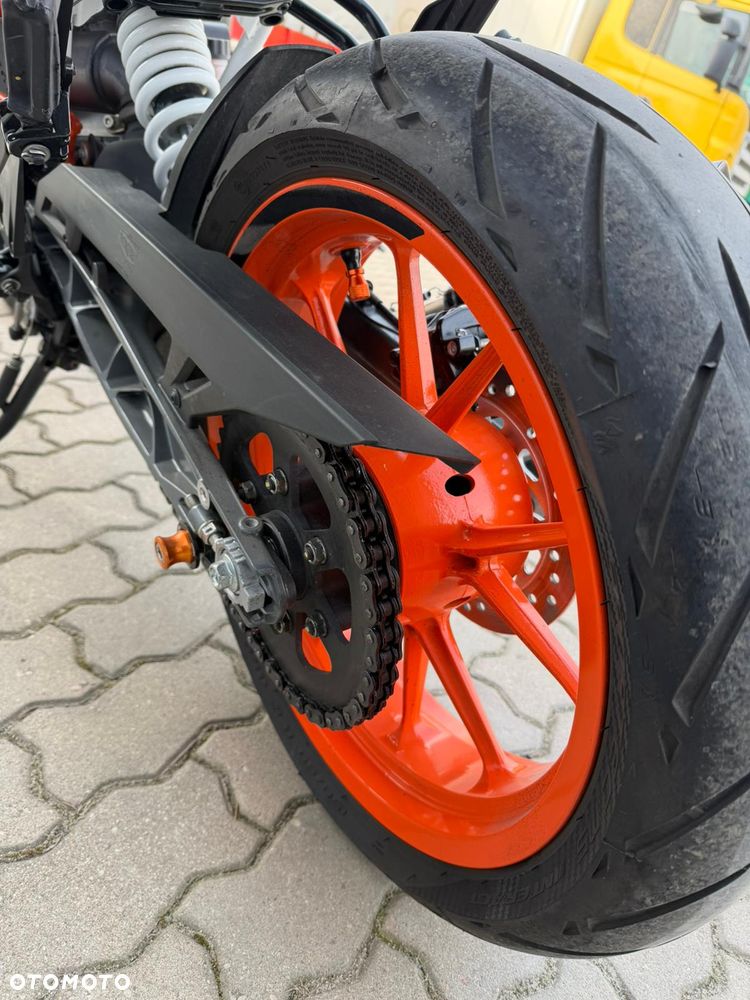 KTM Duke - 20