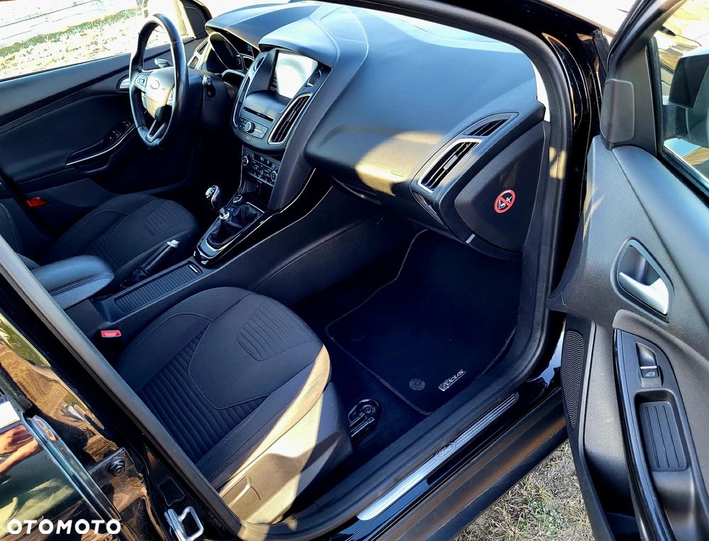 Ford Focus 1.5 TDCi DPF Start-Stopp-System Titanium - 14