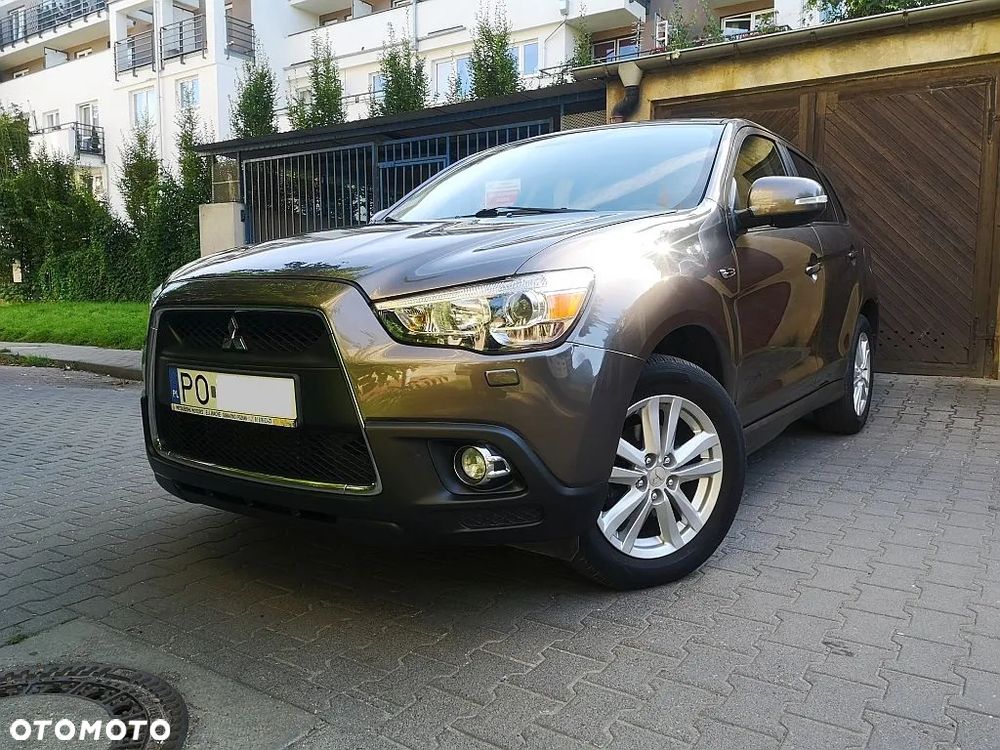 Mitsubishi ASX - 9