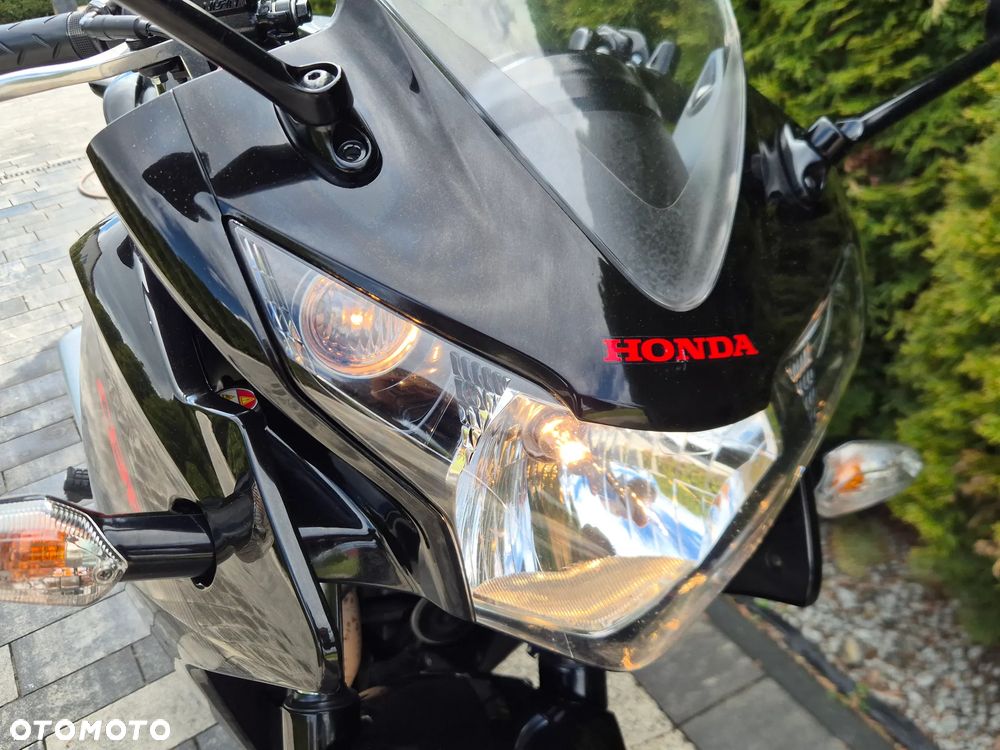 Honda CBR - 17