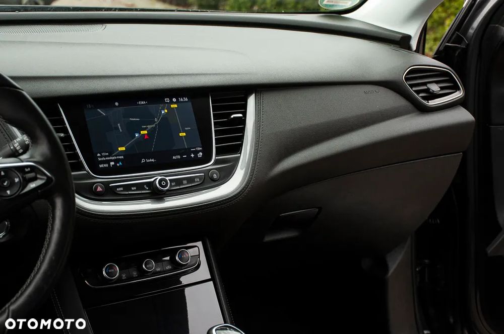 Opel Grandland X 1.5 D Start/Stop Business INNOVATION - 28