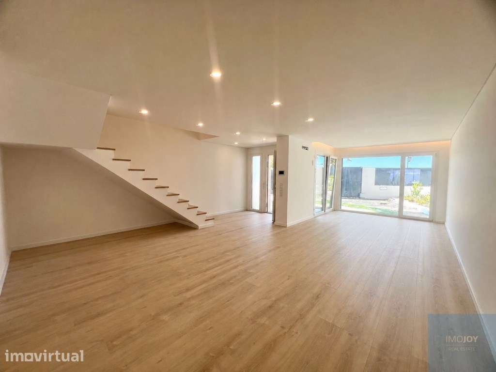 Moradia T3 de Arquitetura Moderna - Grande imagem: 3/36