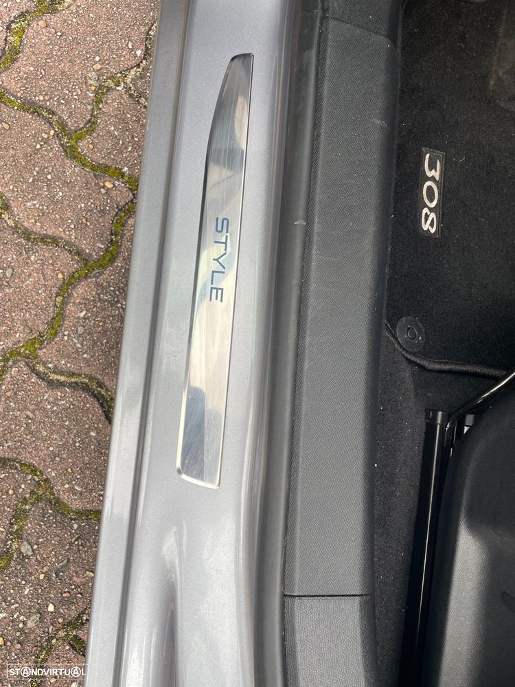 Peugeot 308 PureTech 110 Stop & Start Style - 7