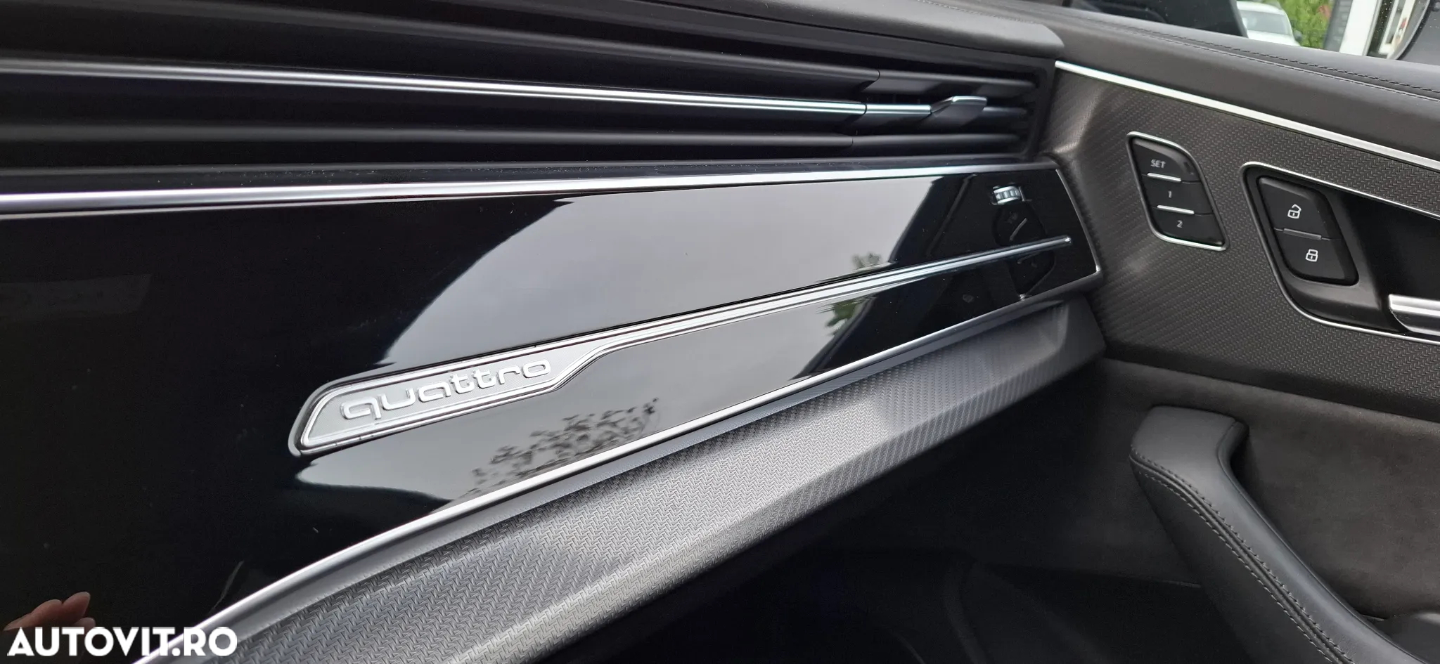 Audi RS Q8 RSQ8 4.0 TFSI quattro MHEV Tiptronic - 11