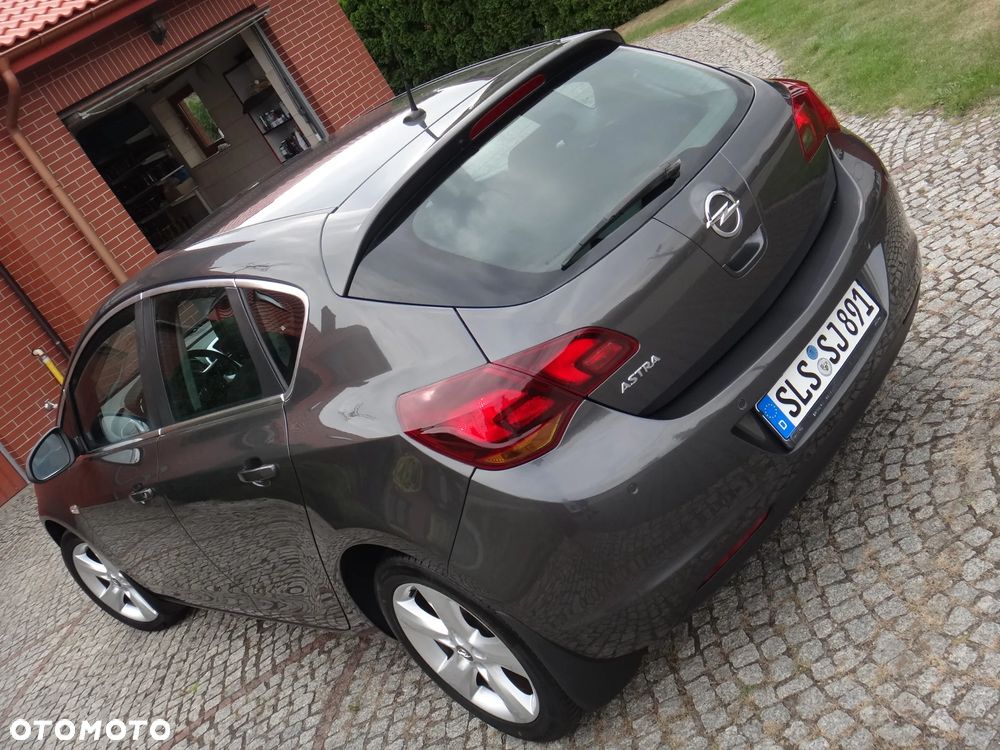 Opel Astra 1.6 Edition Sport - 5