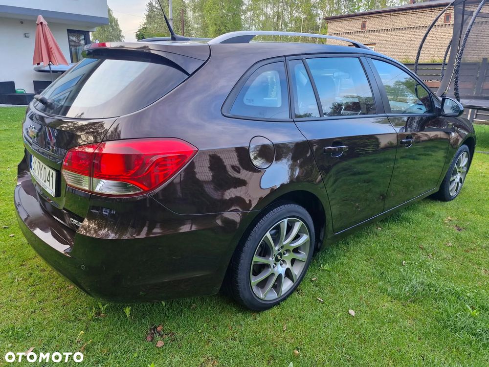 Chevrolet Cruze - 13