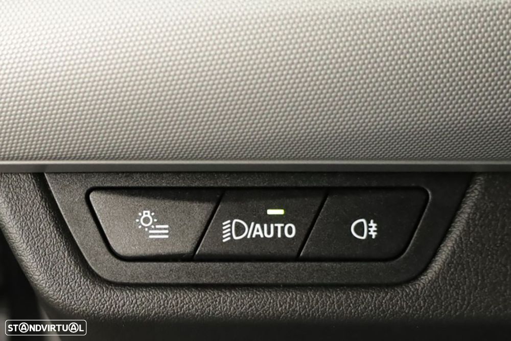 BMW X1 xDrive25e - 20