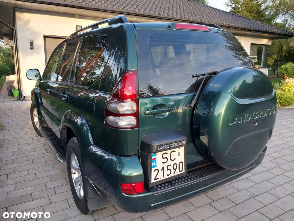 Toyota Land Cruiser - 33