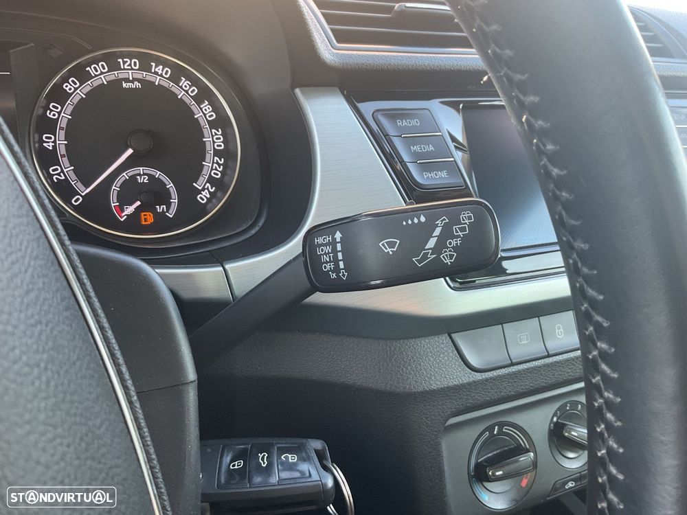 Skoda Fabia 1.0 TSI Ambition - 34