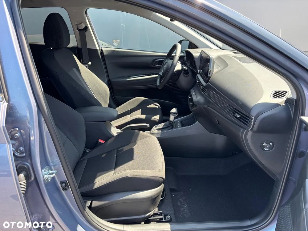 Hyundai i20 1.0 T-GDi Smart DCT - 11