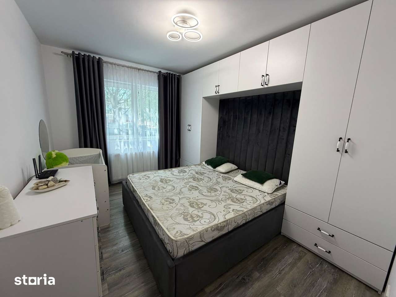 AP. 2 CAMERE - CURTE 60 MP, PARCARE INCLUSA, MOBILAT/UTILAT, COMIS 0% - Imagine principală: 4/8