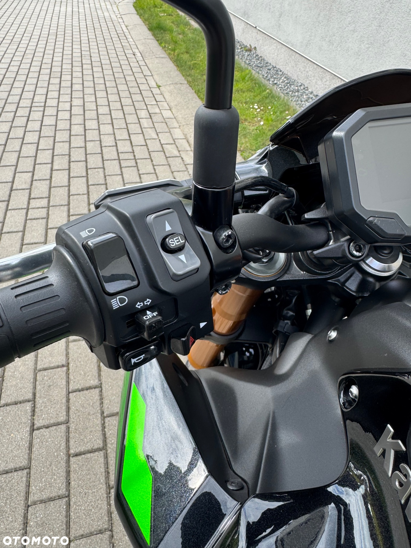 Kawasaki Z 900 - 23