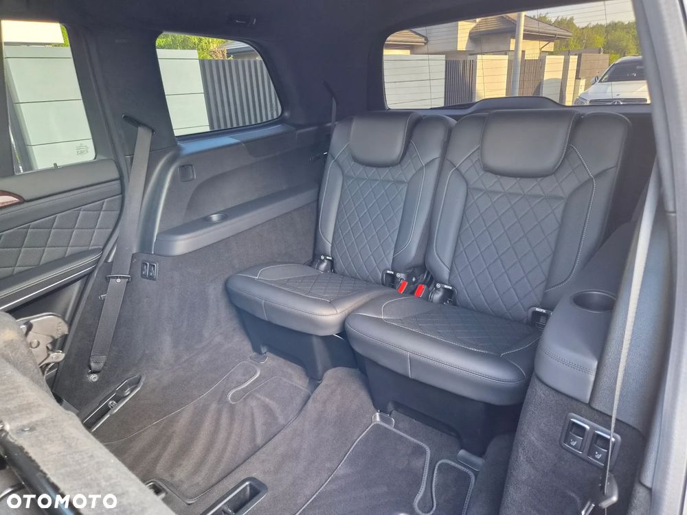 Mercedes-Benz GL - 15