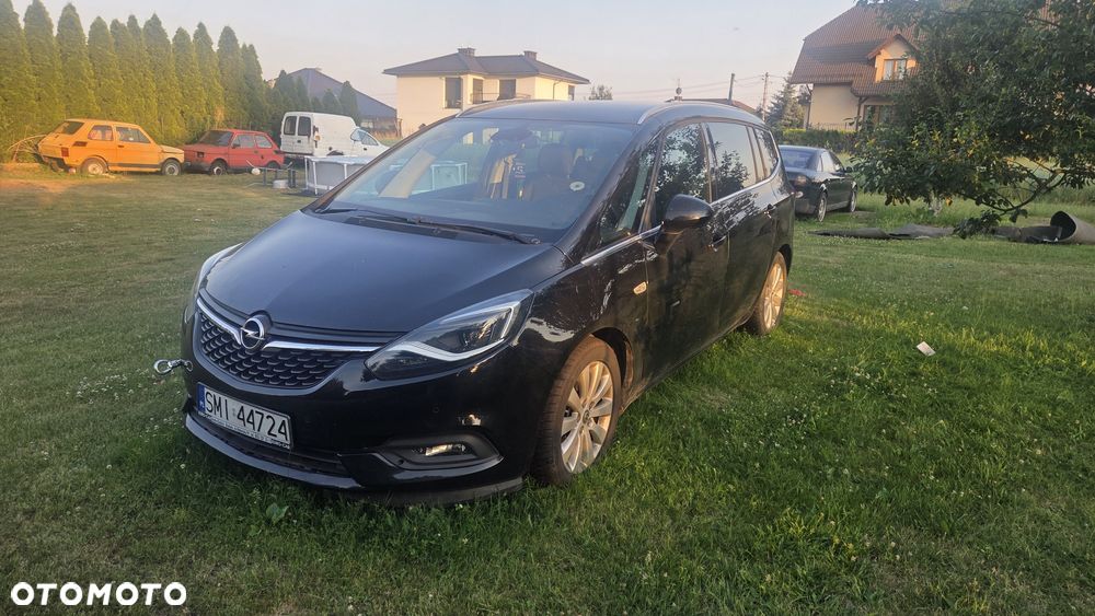 Opel Zafira - 2