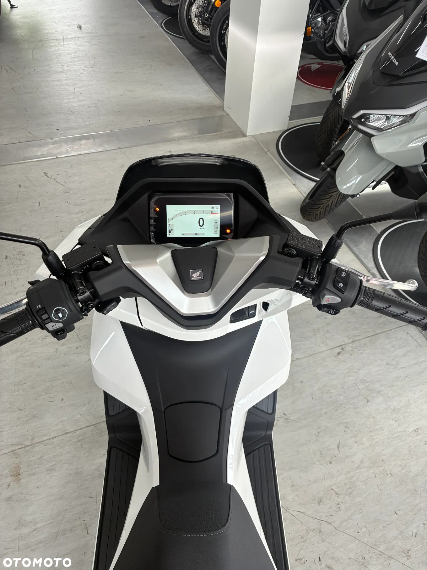 Honda PCX - 6