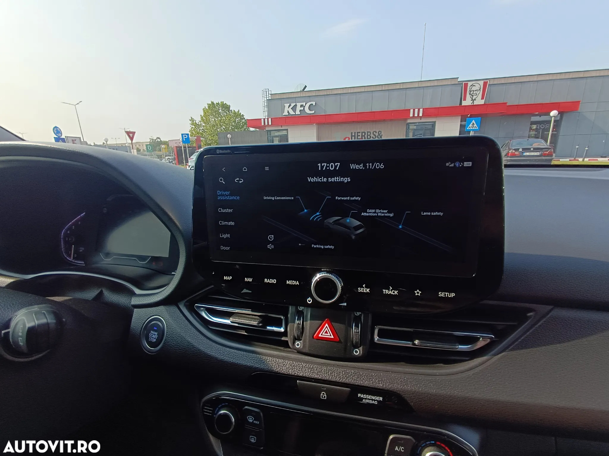 Hyundai i30 1.6 CRDI EDITION 30 - 13