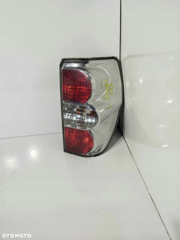 LAMPA PRAWA TYLNA SUZUKI GRAND VITARA II 05-12 - 1
