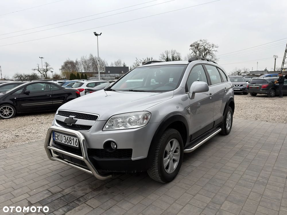 Chevrolet Captiva 2.4 2WD 7 Sitzer LS - 11