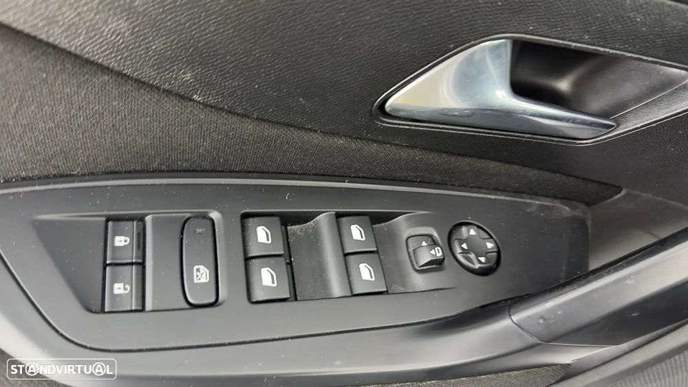 Peugeot 308 SW 1.2 PureTech Active Pack - 23