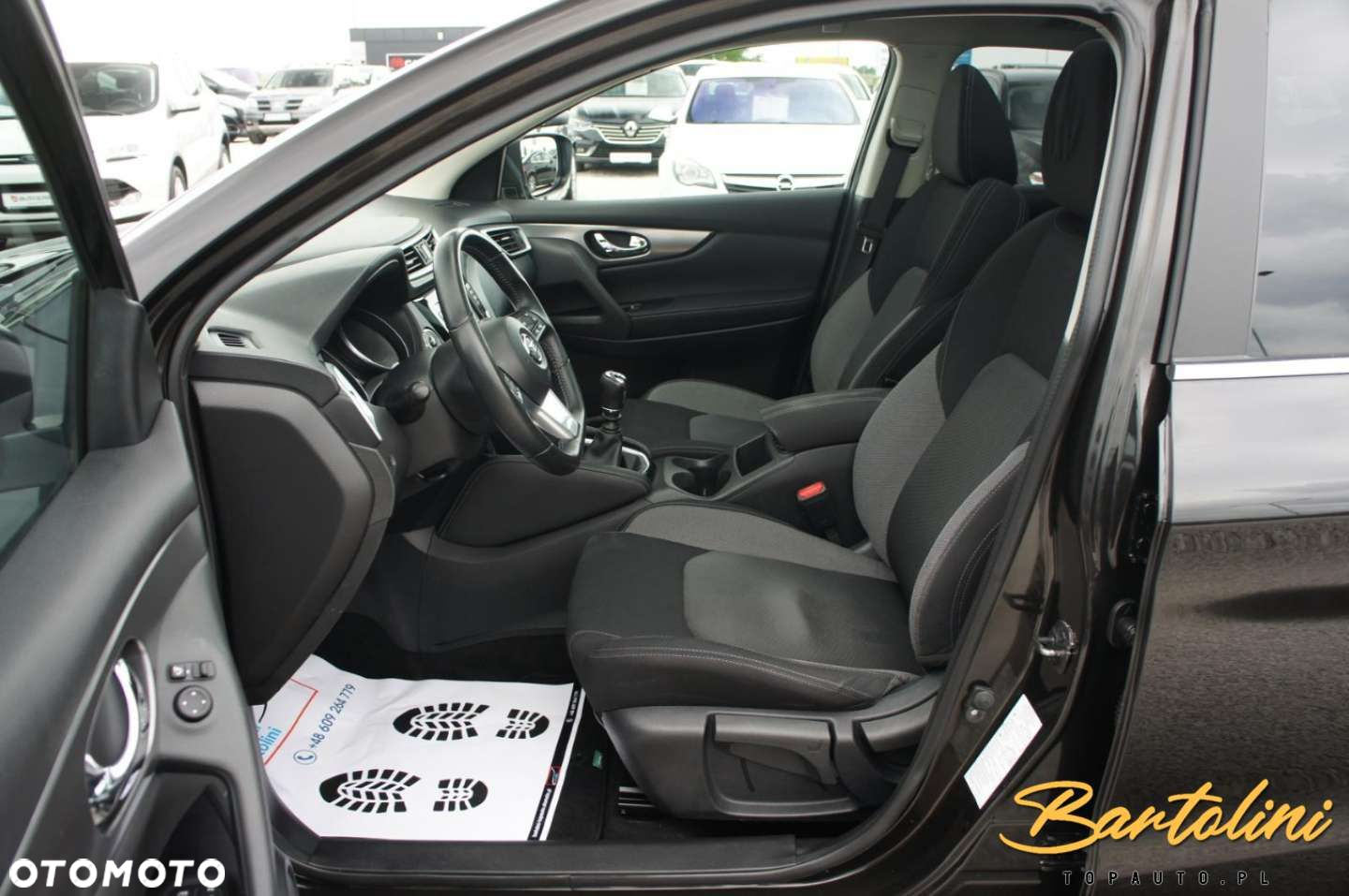 Nissan Qashqai - 10