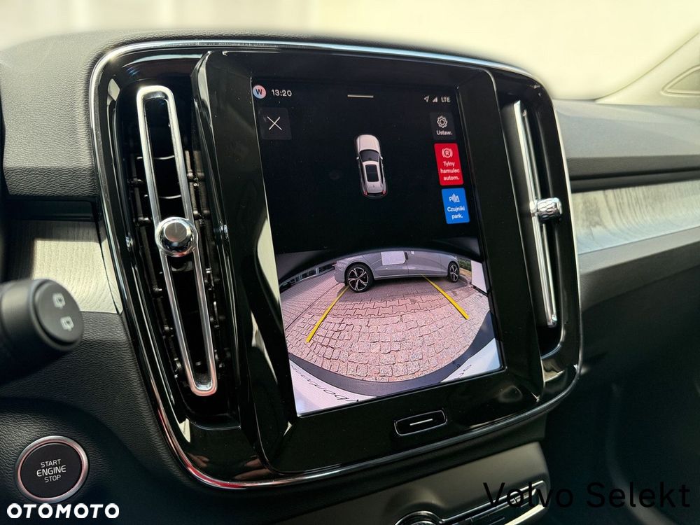 Volvo XC 40 - 23