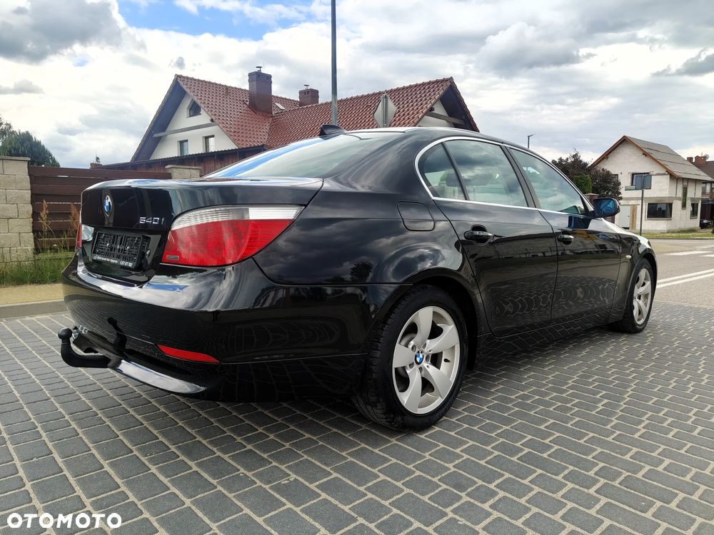 BMW Seria 5 540i Edition Exclusive - 10