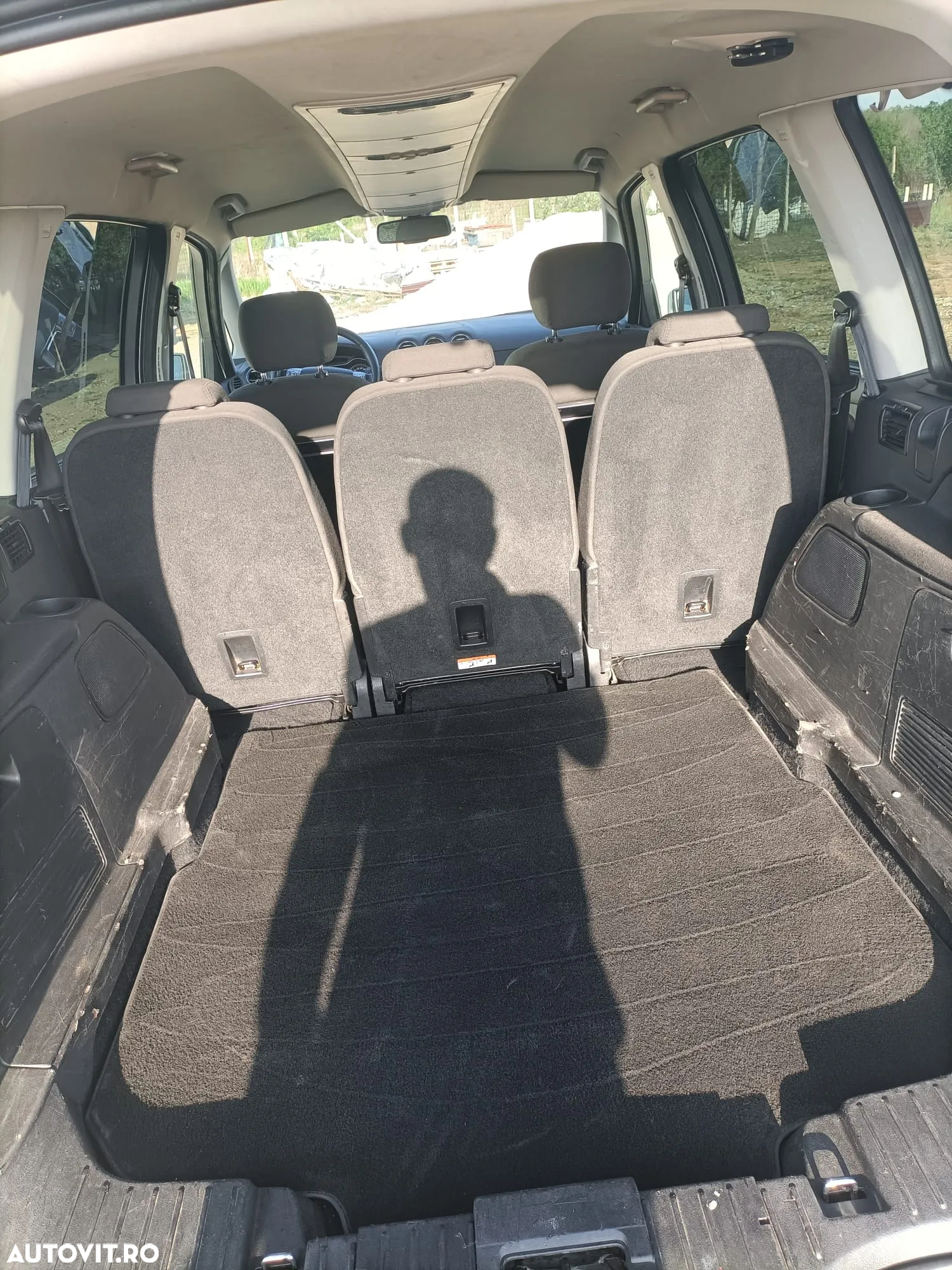 Ford Galaxy - 7