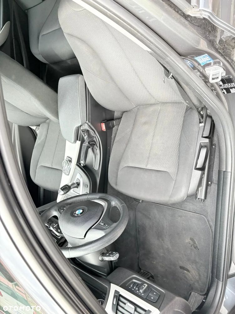 BMW Seria 3 318d Touring - 19