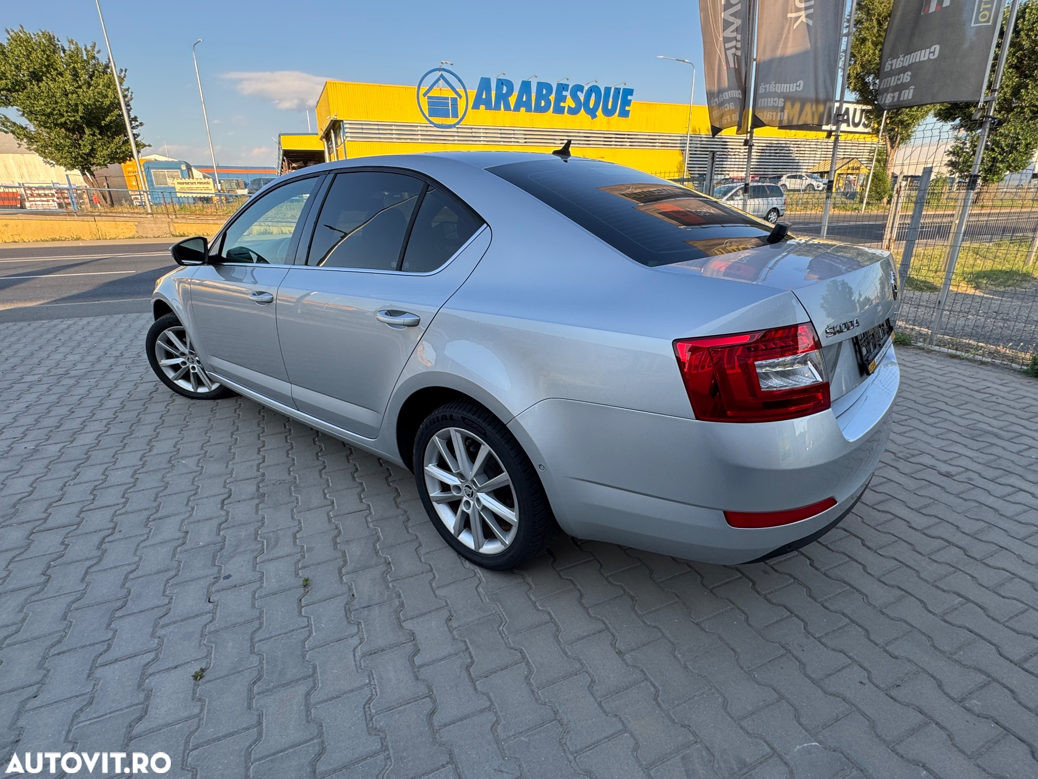 Skoda Octavia 1.4 TSI ELEGANCE - 4