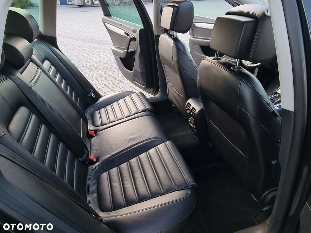 Volkswagen Passat 1.8 TSI Highline DSG - 23
