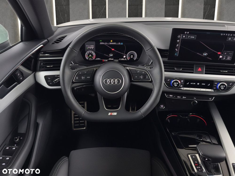 Audi A4 Limousine - 12