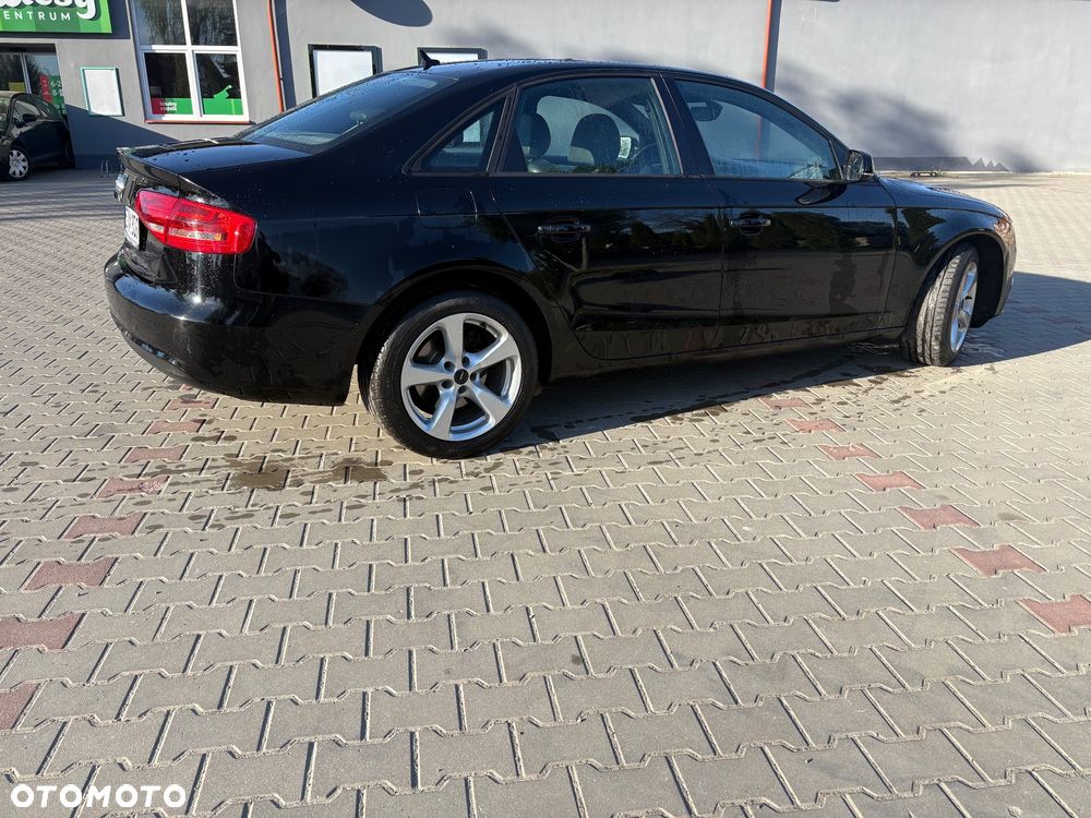 Audi A4 Limousine 2.0 TDI DPF clean diesel multitronic S line Sportpaket - 11