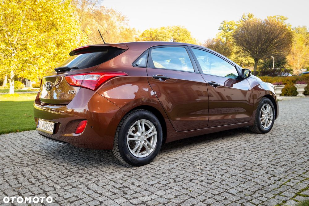 Hyundai i30 1.4 Premium - 4