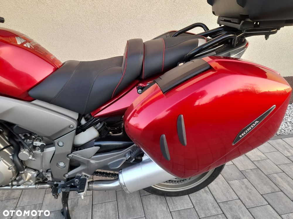 Honda CBF - 30