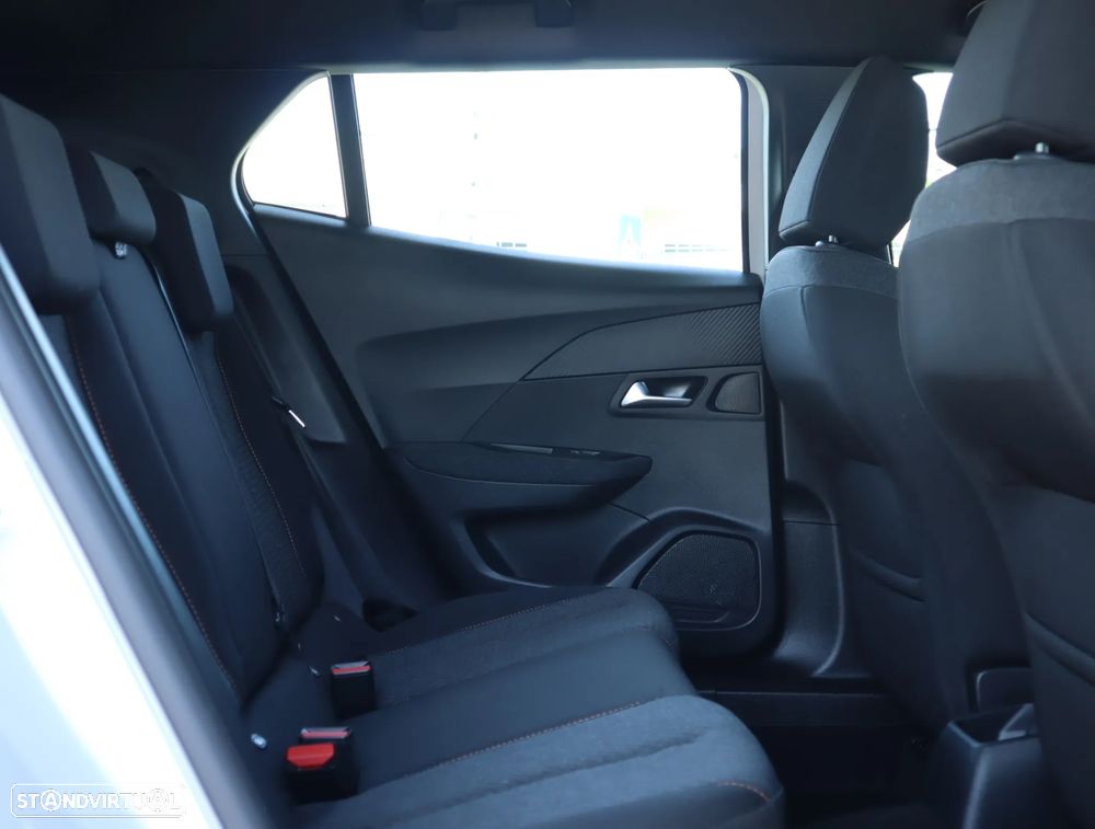 Peugeot 2008 1.2 PureTech Style - 21