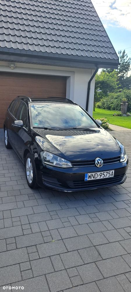 Volkswagen Golf - 2