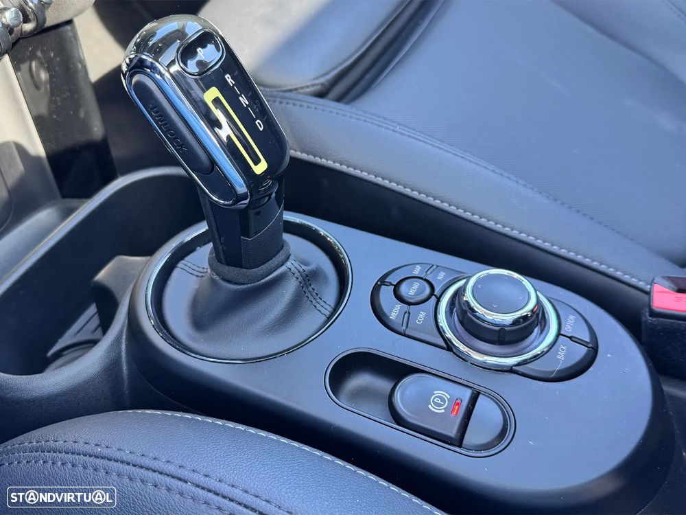 MINI 3 Portas Cooper SE - 15