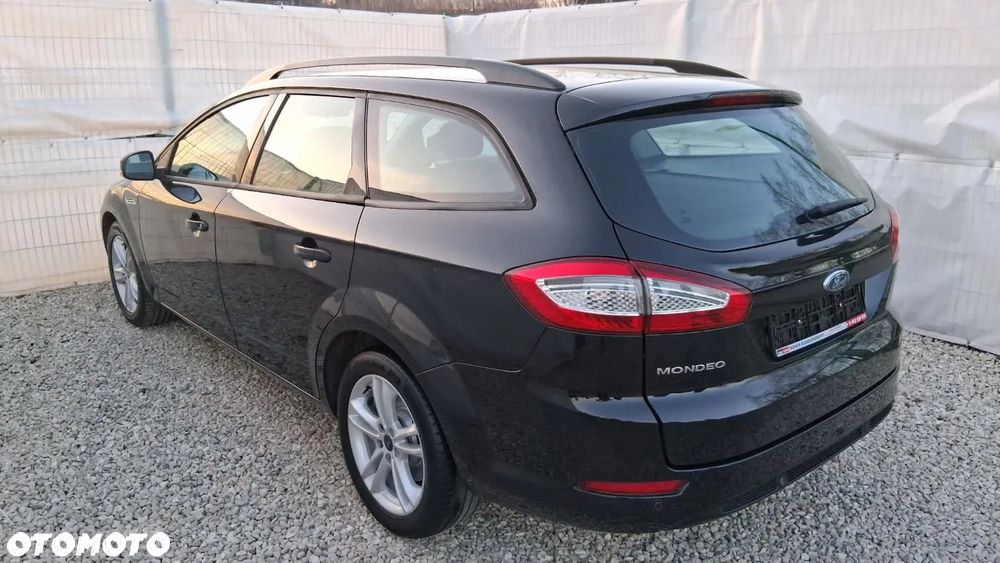 Ford Mondeo 2.0 FF Titanium - 4
