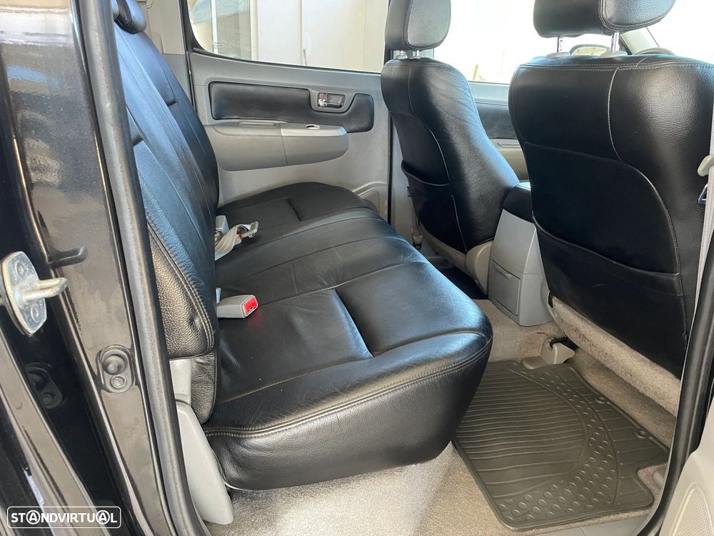 Toyota HILUX 3.0 D 4D C/DUPLA 4X4 - 25