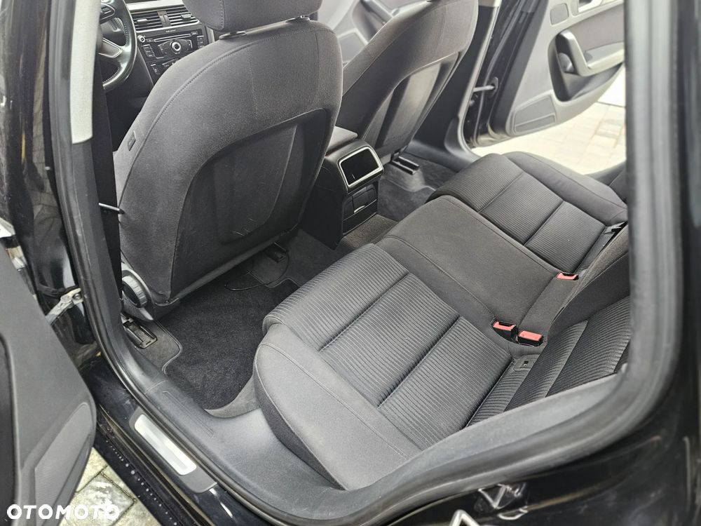 Audi A4 Limousine 2.0 TDI - 11