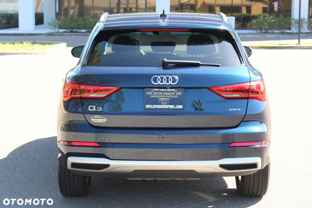 Audi Q3 - 4