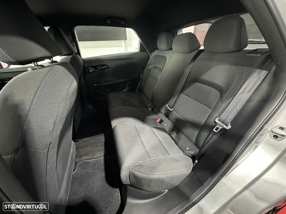 MG MG4 51 kWh Standard - 23