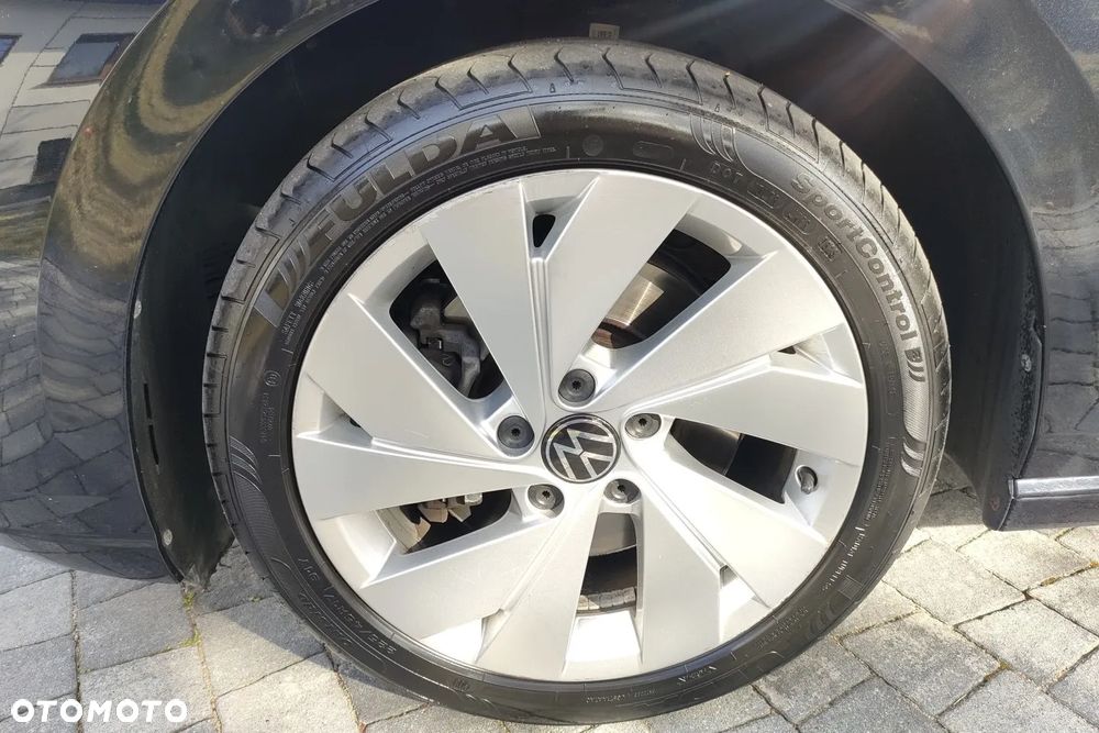 Volkswagen Golf VIII 2.0 TDI Style - 35