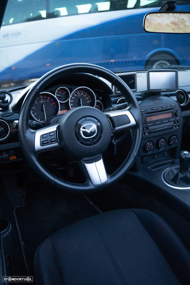 Mazda MX-5 MZR 1.8 Exclusive - 9