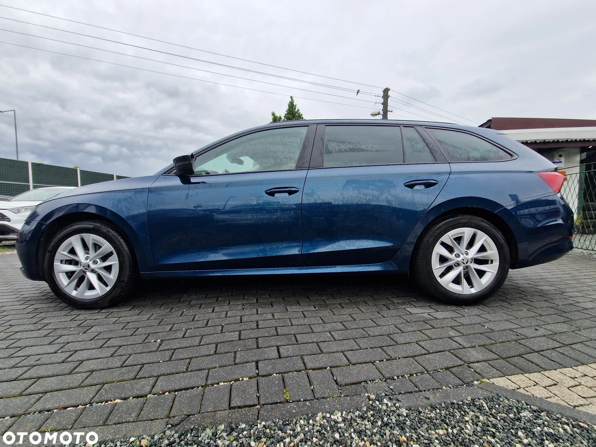 Skoda Octavia 2.0 TDI Ambition DSG - 6