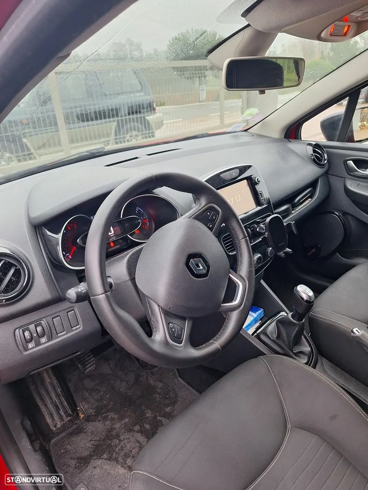 Renault Clio 1.2 16V 75 LIMITED - 5